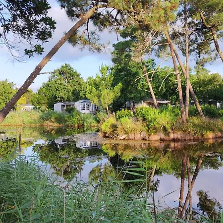 Cap Ferret Arcachon Mobil Trois Une Salle De Bain Dressing *
